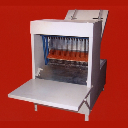 Table Top Bread Slicer Machine in Gujarat